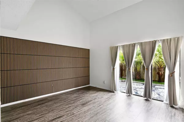 4120 PLAYER CIR #105, Orlando, FL 32808