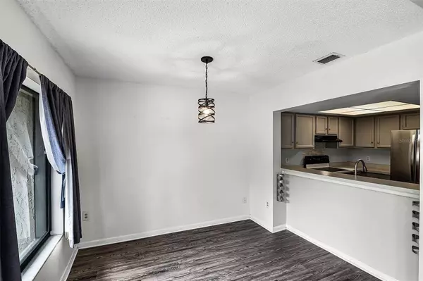 4120 PLAYER CIR #105, Orlando, FL 32808