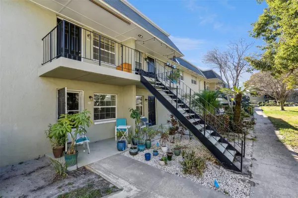 525 CONWAY RD #59, Orlando, FL 32807