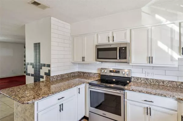 525 CONWAY RD #59, Orlando, FL 32807