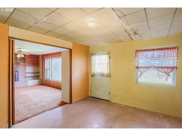 14180 SW 103rd AVE, Tigard, OR 97224