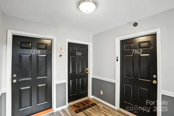 7360 Rose Terrace CT, Charlotte, NC 28215