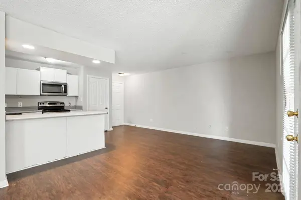 7360 Rose Terrace CT, Charlotte, NC 28215