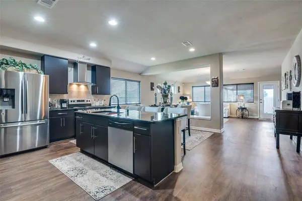 2101 Long Forest Road, Forney, TX 75126