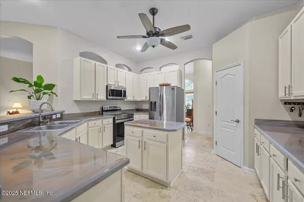 86092 KNOTTED OAK WAY, Yulee, FL 32097