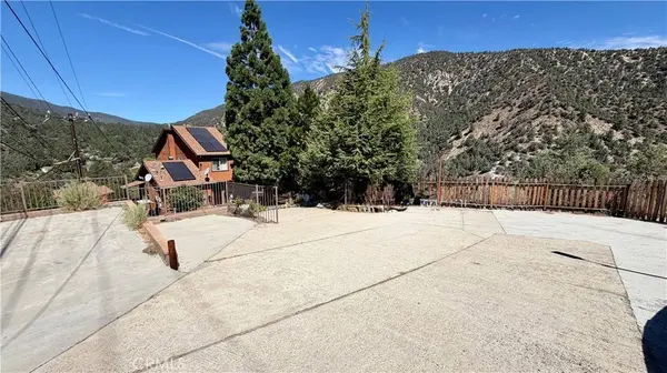 14921 Ward DR, Pine Mountain Club, CA 93225