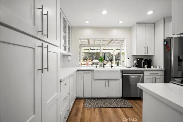 27184 Highlands LN, Valencia, CA 91354