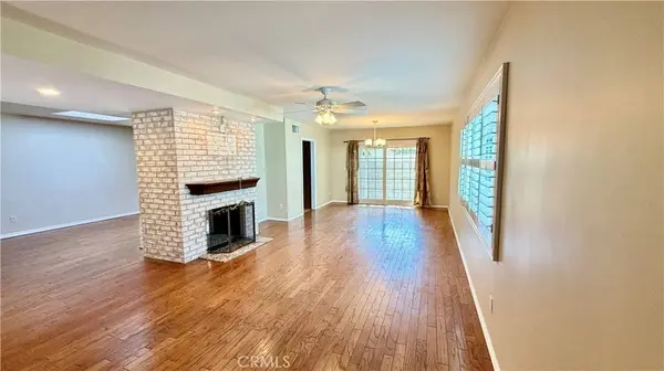7843 Woodlake AVE, West Hills, CA 91304