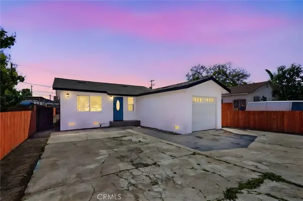 910 E 107th ST, Los Angeles, CA 90002