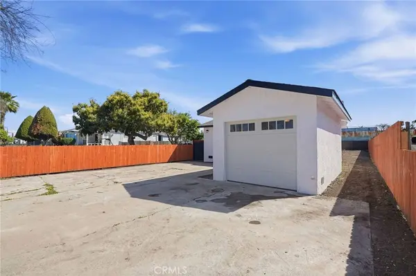 910 E 107th ST, Los Angeles, CA 90002