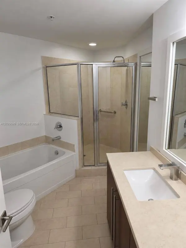 1111 SW 1st Ave #2020-N, Miami, FL 33130
