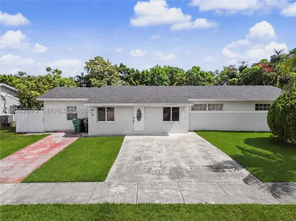 11271 SW 176th St, Miami, FL 33157