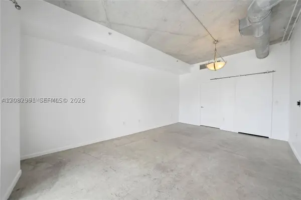 10 SW South River Dr #804, Miami, FL 33130