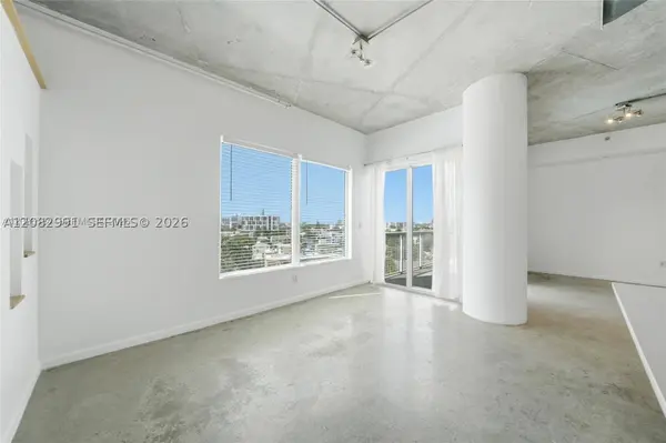 10 SW South River Dr #804, Miami, FL 33130