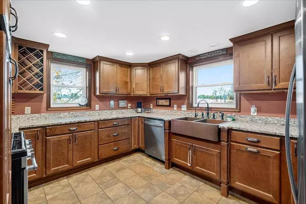 N4470 S Schopen Road, Jefferson, WI 53549