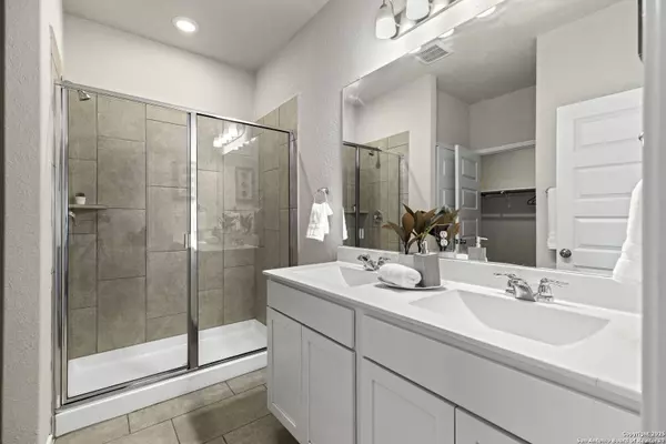 7739 Chatham, San Antonio, TX 78218