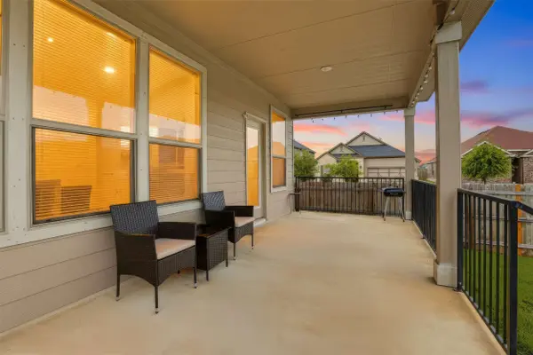 302 Shadow Terrace, Universal City, TX 78148
