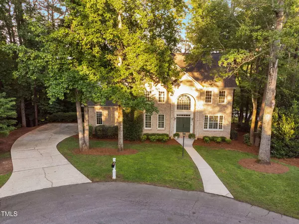 7808 Umstead Forest Drive, Raleigh, NC 27612