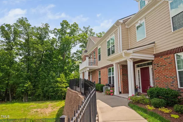 10310 Sablewood Drive #111, Raleigh, NC 27617