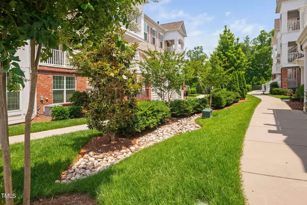 10310 Sablewood Drive #111, Raleigh, NC 27617