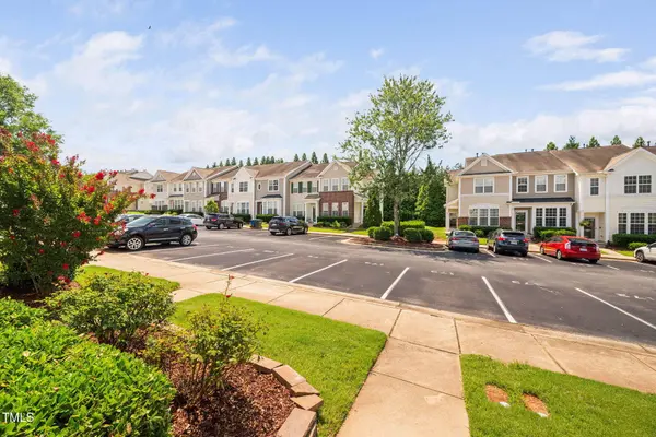 7864 Silverthread Lane, Raleigh, NC 27617