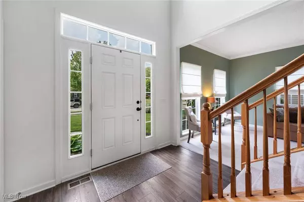 31500 Winners CIR, Avon Lake, OH 44012