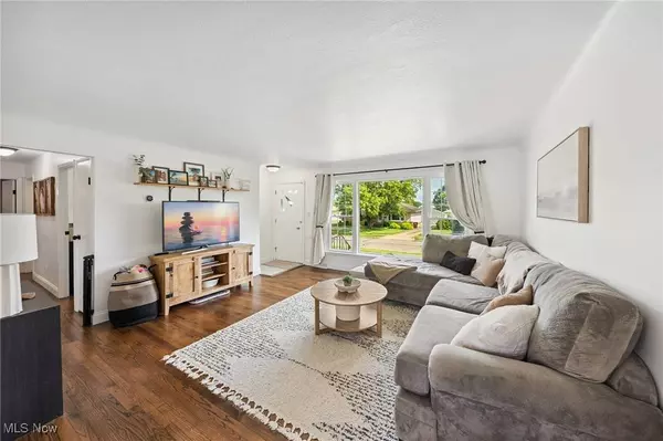 5419 Loyola DR, Parma, OH 44129