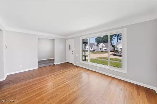 5603 Allanwood DR, Parma, OH 44129