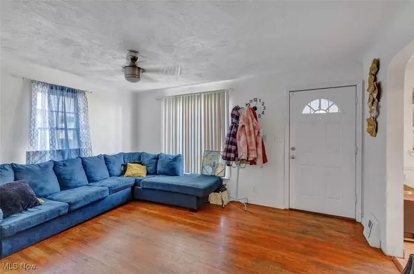 4427 E 139th ST, Garfield Heights, OH 44105