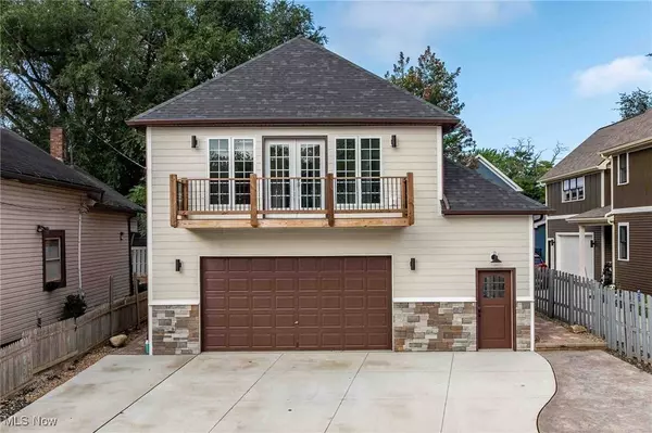 2160 W 40th ST, Cleveland, OH 44113