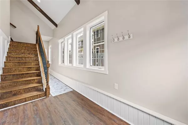 2160 W 40th ST, Cleveland, OH 44113