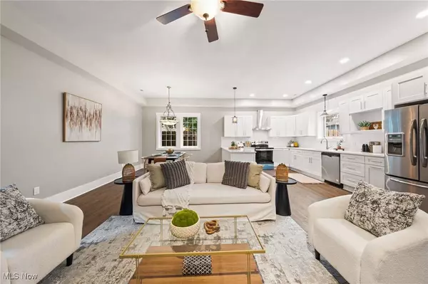 2160 W 40th ST, Cleveland, OH 44113