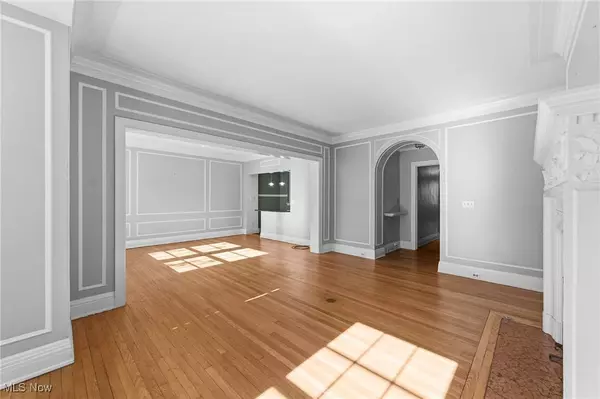 13615 Shaker BLVD #1A, Cleveland, OH 44120