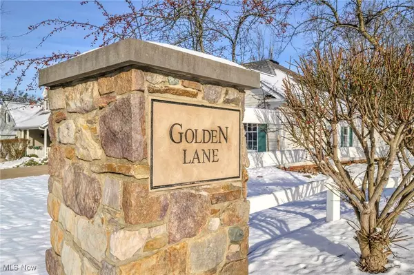 1485 Golden LN, Broadview Heights, OH 44147