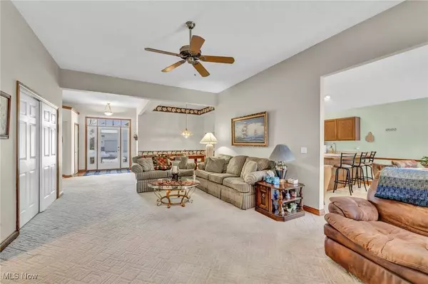 1485 Golden LN, Broadview Heights, OH 44147