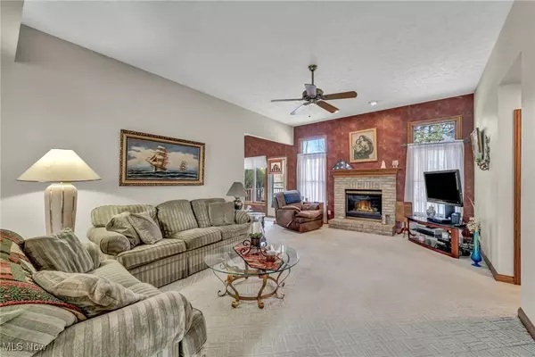 1485 Golden LN, Broadview Heights, OH 44147