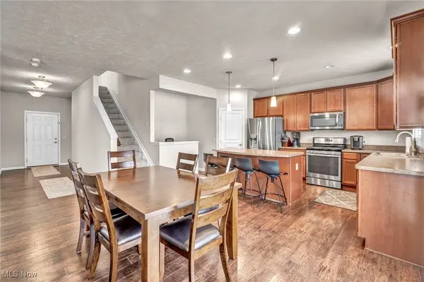 5005 Little Brook DR, Peninsula, OH 44264