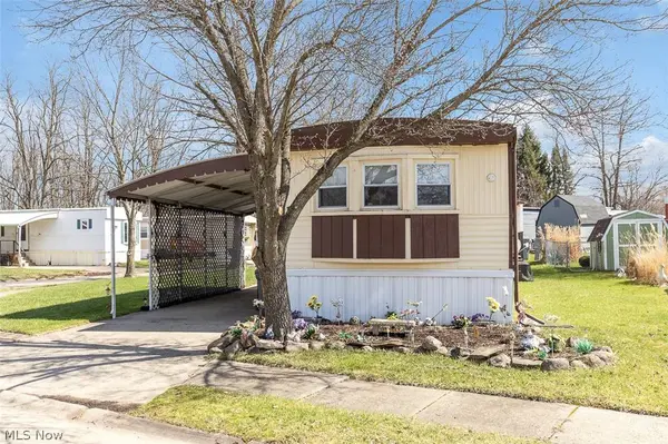 1166 Lafayette RD #G1, Medina, OH 44256