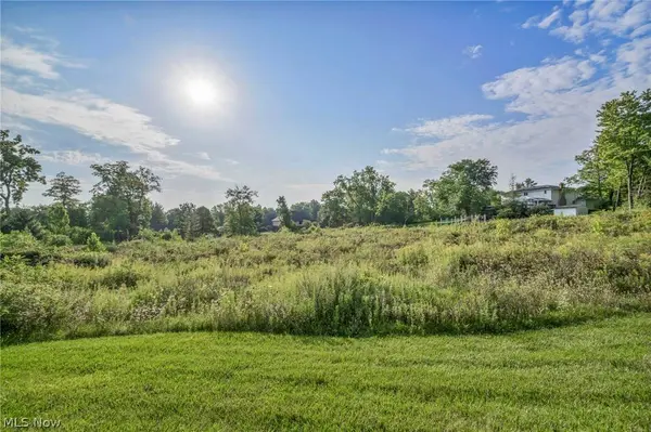 6610 E Wallings RD, Brecksville, OH 44141