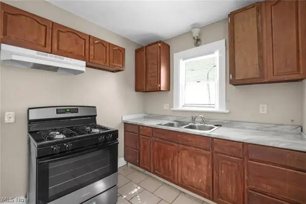 447 E 115, Cleveland, OH 44108