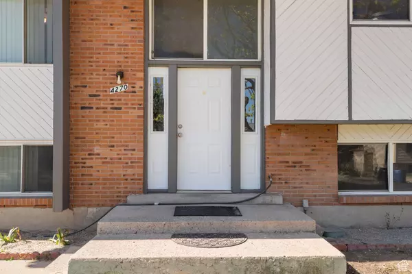 4270 S WHIPOORWHIL ST, West Valley City, UT 84120