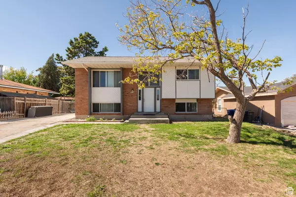 4270 S WHIPOORWHIL ST, West Valley City, UT 84120