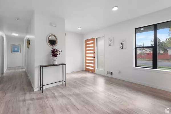 7994 S ROOSEVELT ST W, Midvale, UT 84047