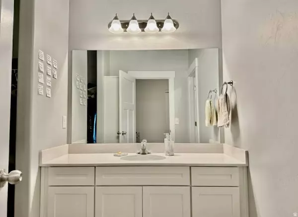 1772 N BUCKEYE WAY #303, Saratoga Springs, UT 84045