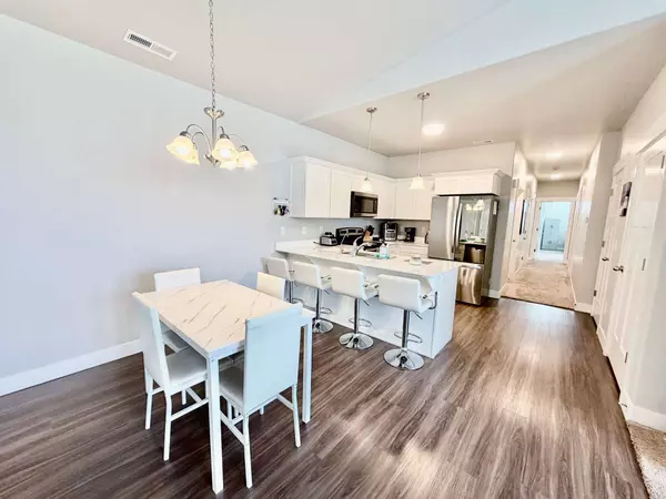 1772 N BUCKEYE WAY #303, Saratoga Springs, UT 84045