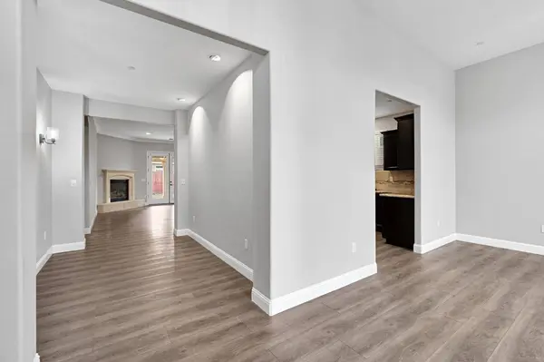 798 S Michelle, Kerman, WA 99363