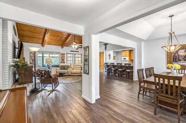 1405 Lincoln LN, Lemoore, CA 93245