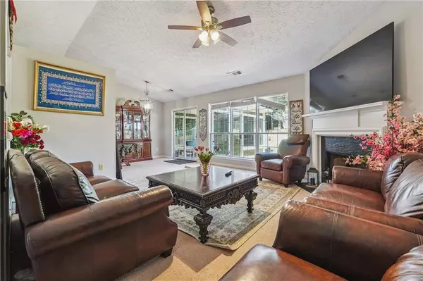 3635 Oak Park DR, Suwanee, GA 30024