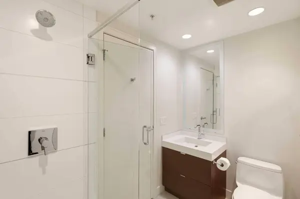 222 Riverfront AVE SW #544, Calgary, AB T2P 0X2