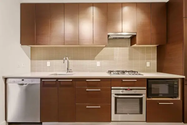 222 Riverfront AVE SW #544, Calgary, AB T2P 0X2